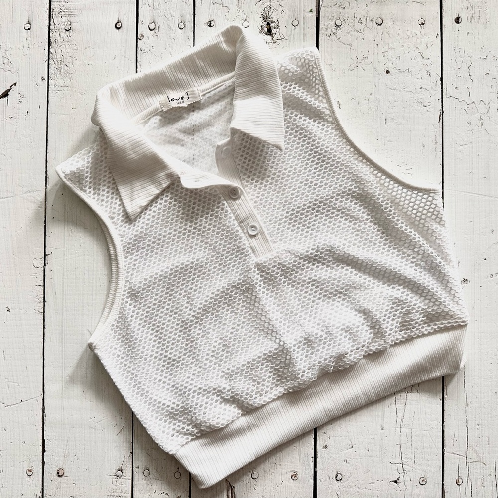 White mesh athletic crop top